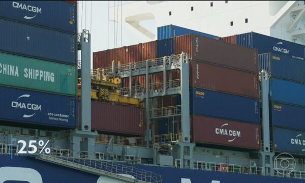 'Guerra comercial com os EUA pode encarecer produtos e afetar empregos', diz FIEMG
