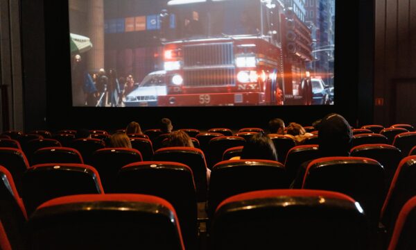 Cine Araújo e Cineart unem forças para comprar a rede de cinemas UCI no Brasil