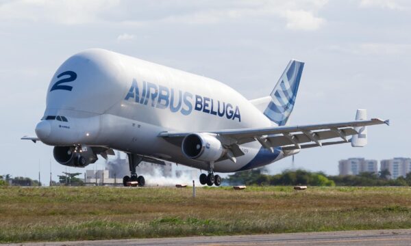 Entregas de aeronaves da Airbus aumentam 9% no ano até agosto